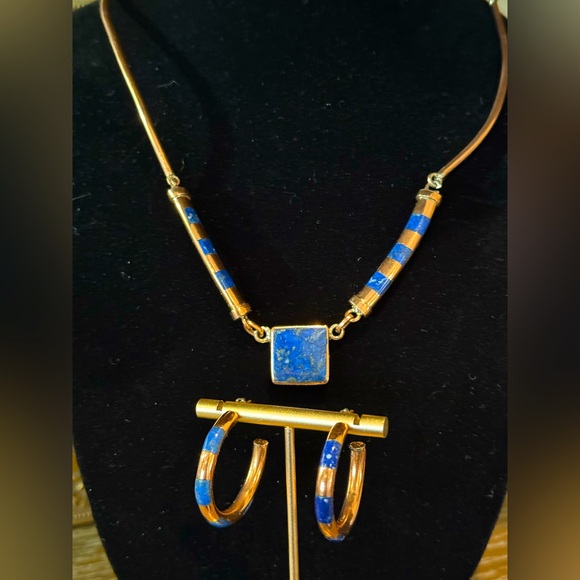 Copper & Lapis Lazuli necklace with matching hoop earrings - Picture 3 of 5